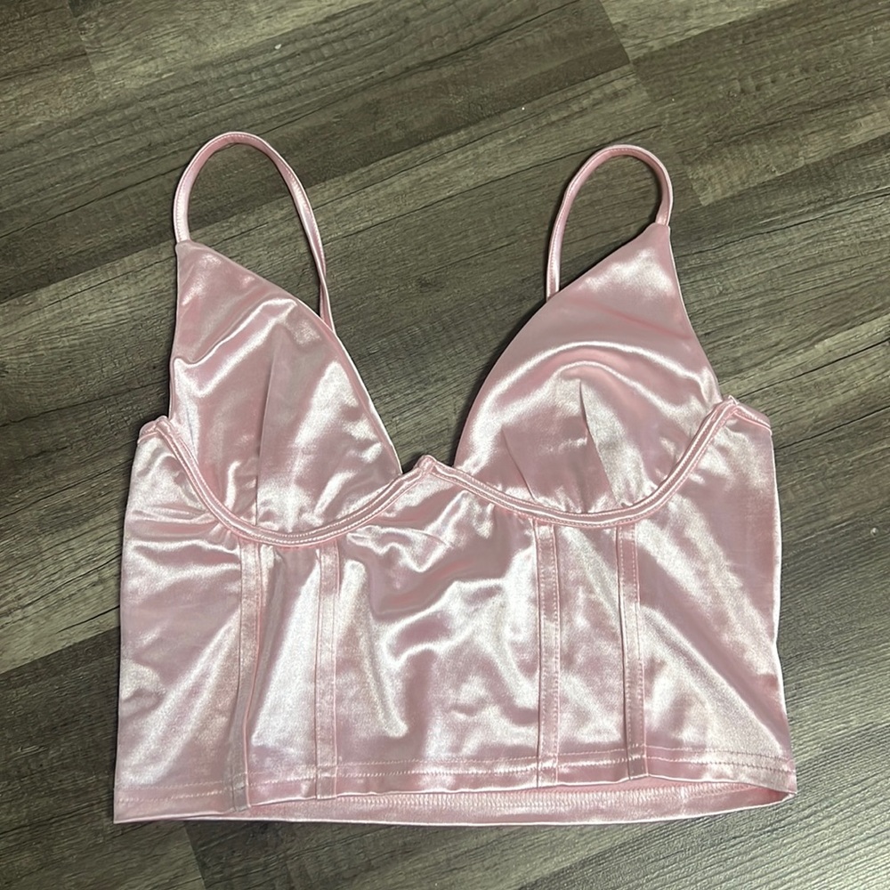 Pink going out top